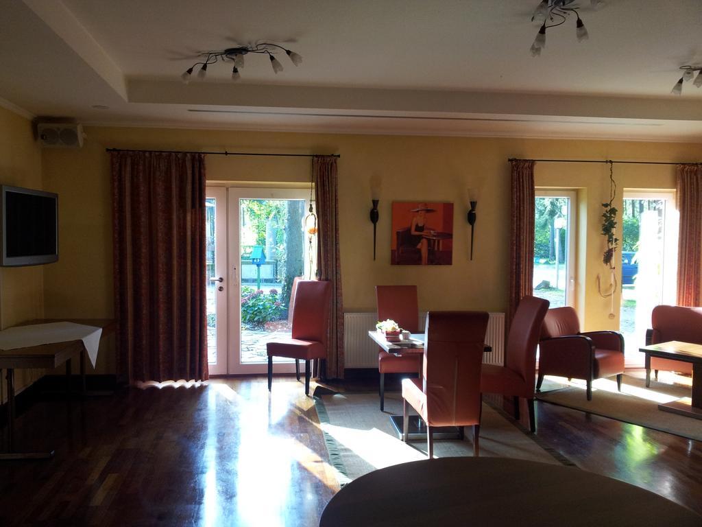 Hotel Restaurant Am Pfauenhof Квакенбрюк Экстерьер фото